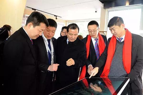 致城市·悅未來(lái)——中南恒信熙悅臨時(shí)售樓處盛大開(kāi)放